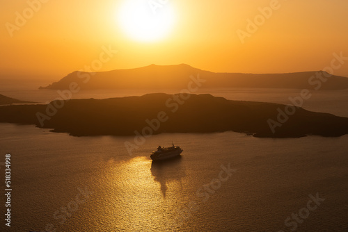 фотографія Santorini volcano ata sunset