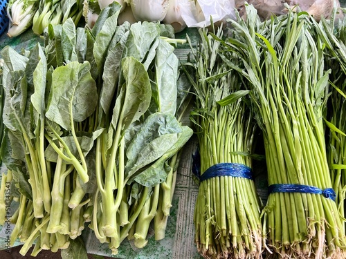 Wallpaper Mural bunches of asparagus Torontodigital.ca