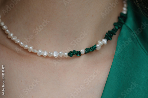 Perls and gemstones necklace