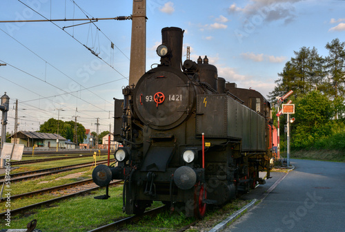 Dampflok, Baureihe, 93, Baureihe 93, Tenderlokomotive, Nebenbahnlok, Nebenbahnverkehr, Heißdampflok, Führerstand, ausgemustert, stillgelegt, abgestellt, verrostet, rostig, Kessel, Kondensator, Rad, Zy photo