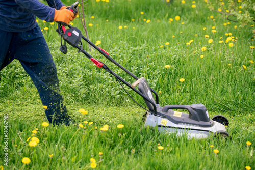 lawn mower 