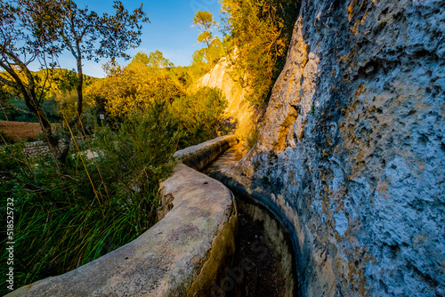Fotografía acequia de Coanegra, valle de Coanegra, santa Maria del Cami,  Serra de Tramunta