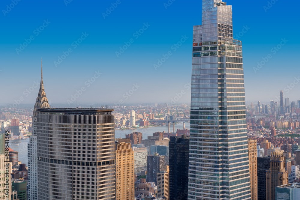 Fototapeta premium Aerial view of skyscrapers in Manhattan, New York City
