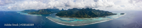Fotografie, Obraz The two Bays in Moorea, French Polynesia