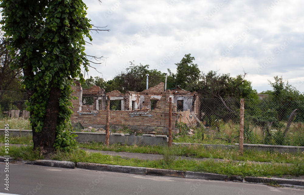 private houses destroyed as a result of hostilities in Ukraine private houses destroyed as a result of hostilities in Ukraine