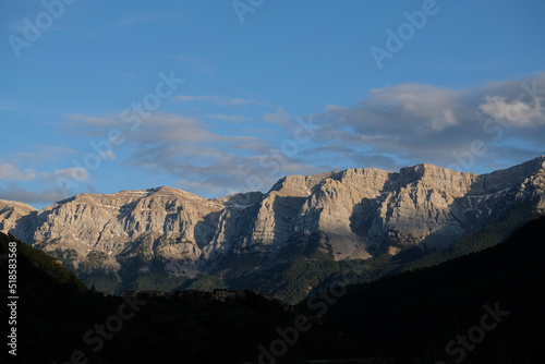 mountains in the mountains - Espagne 