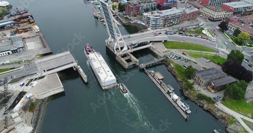 4k Drone Footage of Bridge Raising for Boat to go Underneath in Victoria, Canada