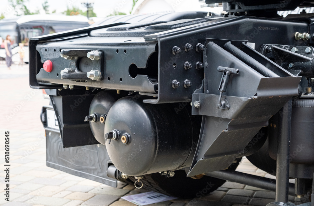 Mechanisms and parts of independent hydropneumatic suspension of cars, tractors, loaders and