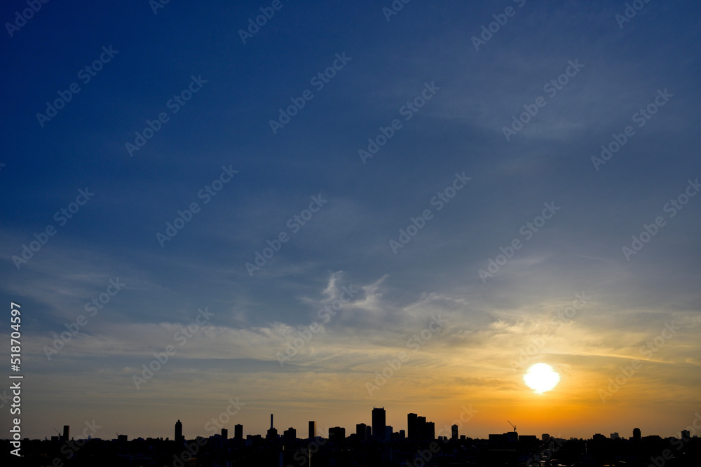 sunrise over the city 2022/05/30 05:05 Tokyo Ikebukuro