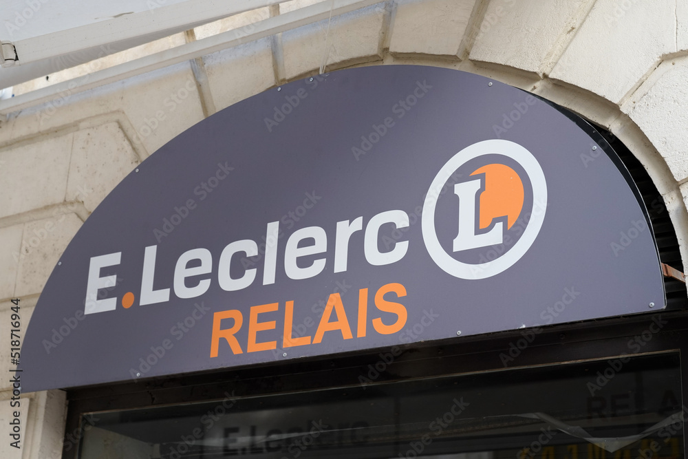 E.leclerc relais text logo and brand sign on entrance delivery facade