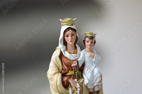 Our Lady of Mt. Carmel Virgin Mary and Child Jesus catholic religious statue 