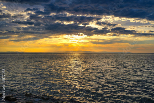 夕焼けの海