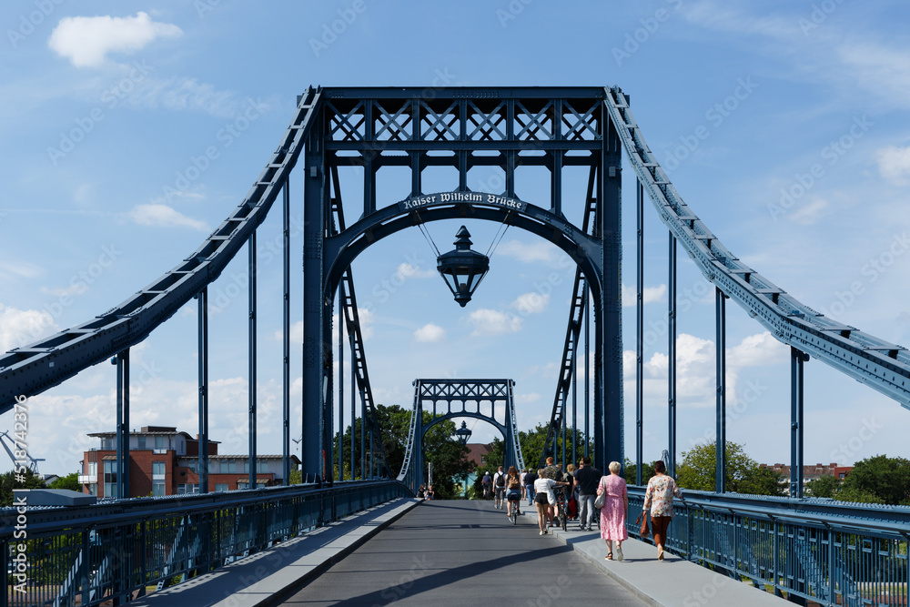 Fototapeta premium Kaiser-Wilhelm-Brücke in Wilhelmshaven