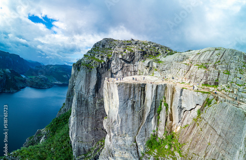 Preikestolen mit Lysenfjord in Norwegen photo