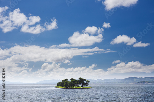 山陰地方島根県松江市の宍道湖と夏の空 © M.Masary