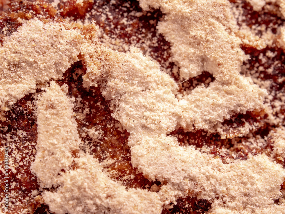 Fototapeta premium Texture de pain de sègle - croute cuite d'un pain français avec farine blanche