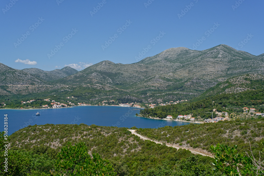 Lac de Bacina en Croatie 