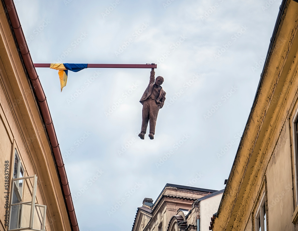 Man Hanging Out - David černý's Statue Of Sigmund Freud Prague, Czech Republic - June 2022: Sigmund Freud statue called Man
