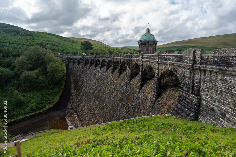 Obraz premium Elan Valley Reservoirs, Mid Wales