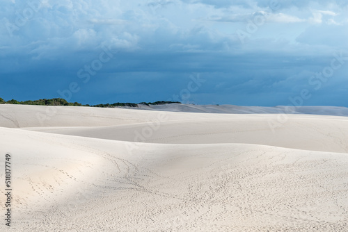 Len    is Maranhenses National Park in Maranh  o state in northeastern Brazil.