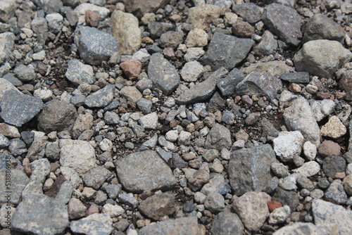 texture of pebbles of various sizes