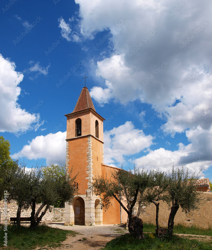 Village of Sillans-la-Cascade in Green Provence, Verdon Regional Park, known for its medieval old buildings and its waterfalls - View of Saint-Étienne church