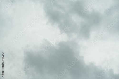 曇り空の自然現象 © 　Coro