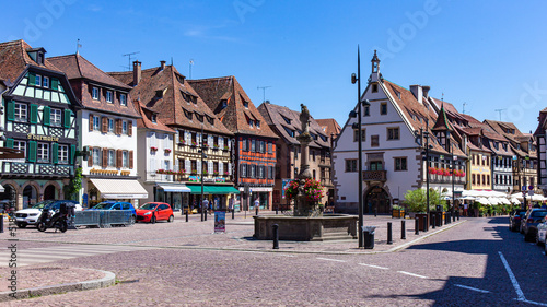Obernai, Alsace et ses maisons à colombages. photo