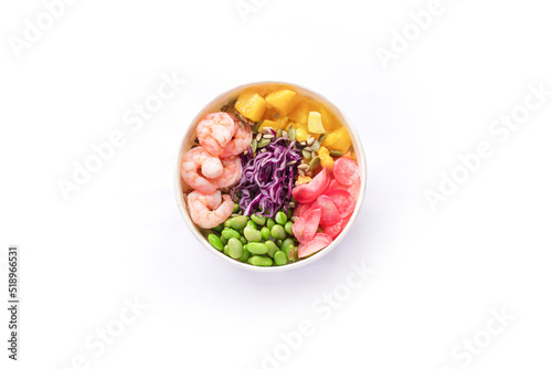 poke bowl buddha bowl salade isolated on white background