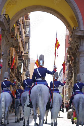 The Royal Guard (Spanish: Guardia Real) is an independent regiment of the Spanish Armed Forces that is dedicated to the protection of the King of Spain and members of the Spanish Royal Family photo