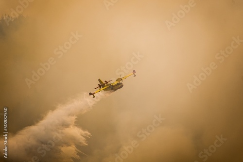 Firefighter aeroplane