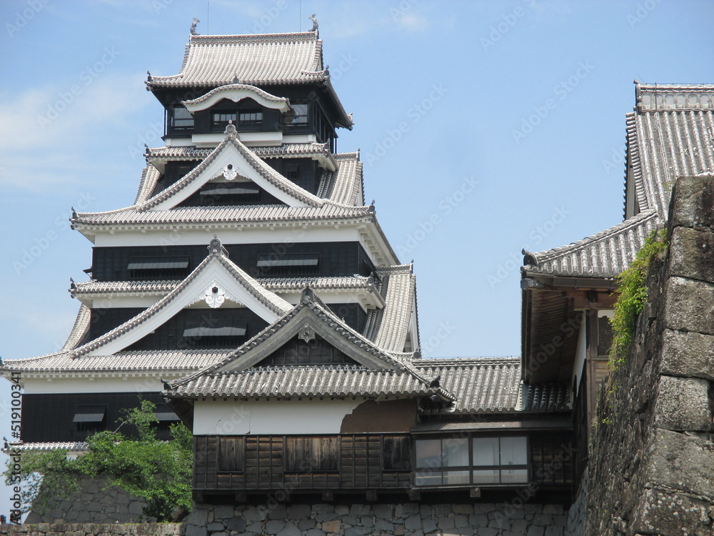 熊本地震から６年、未だ壊れたままの熊本城の一部