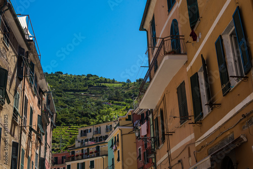 Fototapeta Naklejka Na Ścianę i Meble -  View of the city Vernazza, Italy 