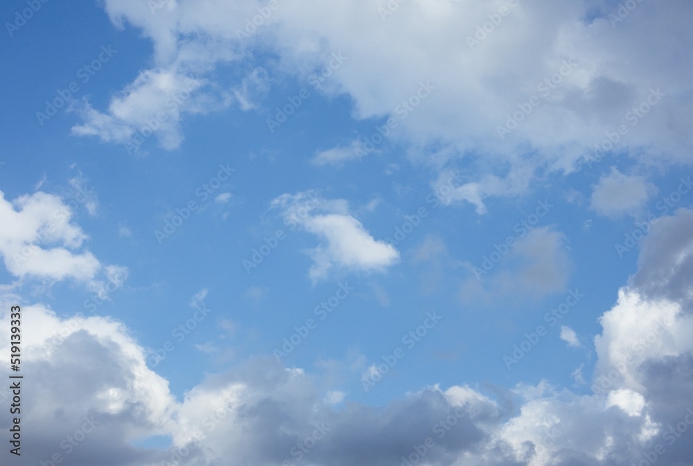 Obraz premium 色濃い空