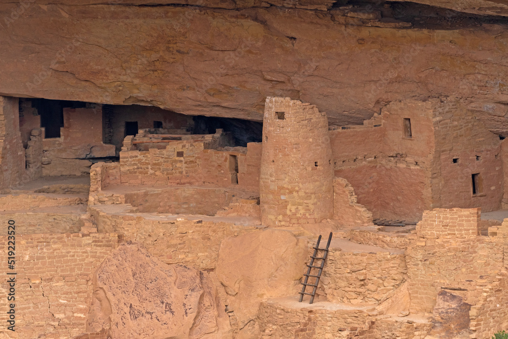 Towers and Walls in an Ancient Cliff Dwelling