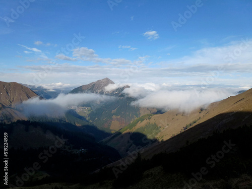 Fototapeta Naklejka Na Ścianę i Meble -  Hiking tour to Pleisspitze mountain, Tyrol, Austria
