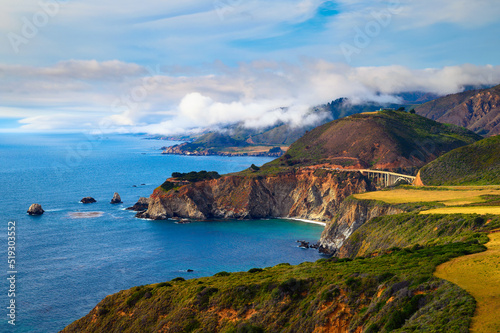 Photos Pacific coast and Bixby Bridge in Pfeiffer Big Sur State Park, California