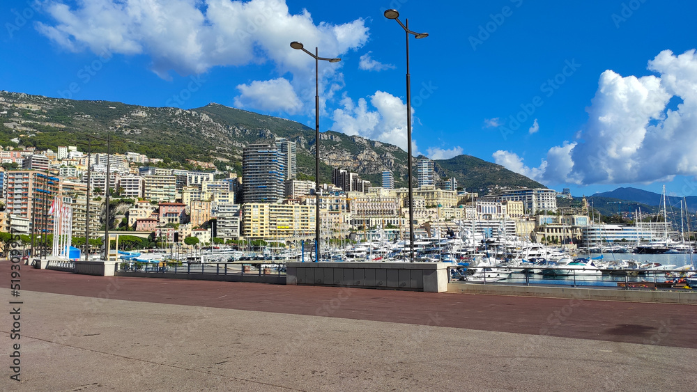 Obraz na płótnie Monaco, October 6, 2021: The Hercules Port is a natural bay at the foot of the ancestral rock of the princes of Monaco. It is one of the few, if not the only deep-water port of the French Riviera. w salonie