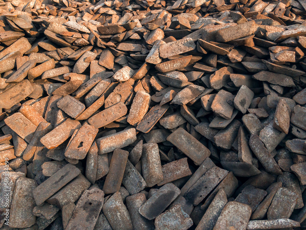 Transfer cast iron is cast iron used for further processing into steel