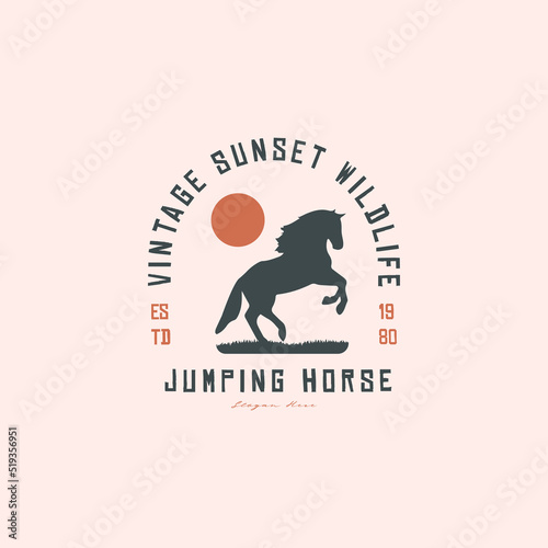 premium horse labels, badges and design elements