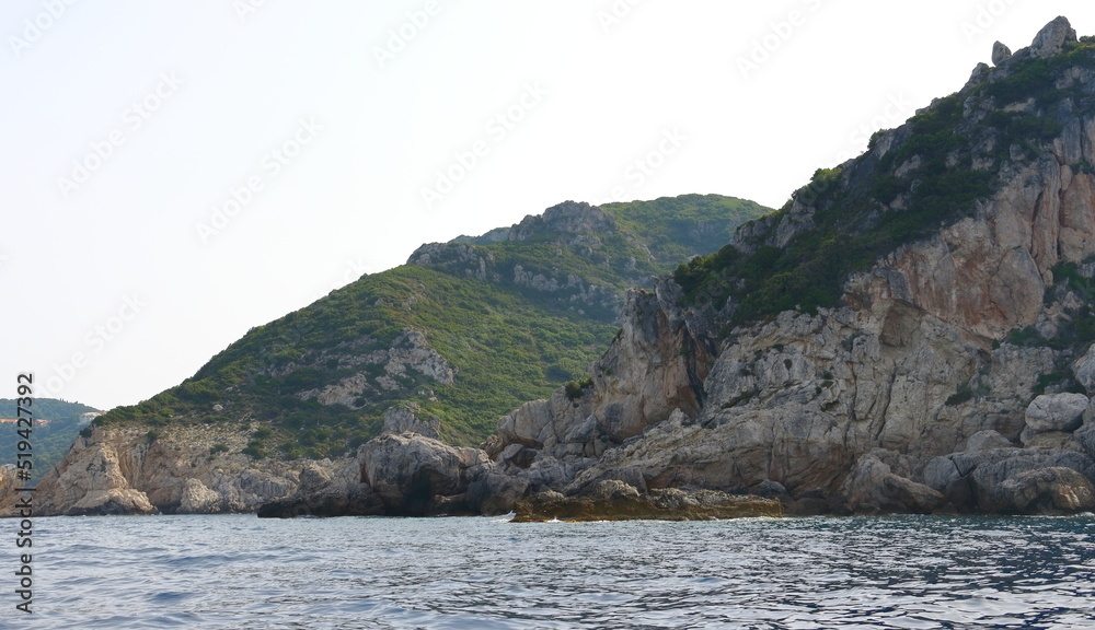 Obraz premium sea and rocks in corfu