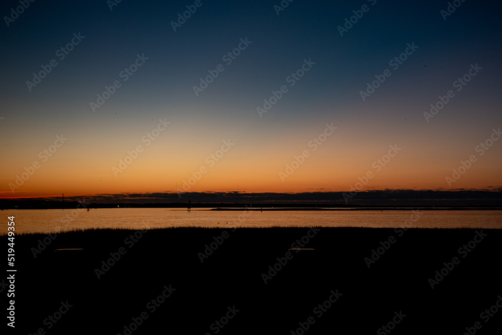 Fototapeta premium Sunrise on the water.