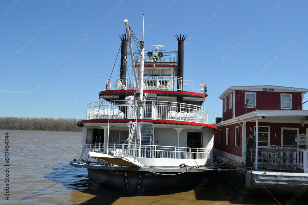 Obraz premium Mark Twain Riverboat on the Mississippi River