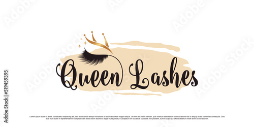 Luxury eyelashes logo design for beauty salon with crown icon and creative concept Premium Vector