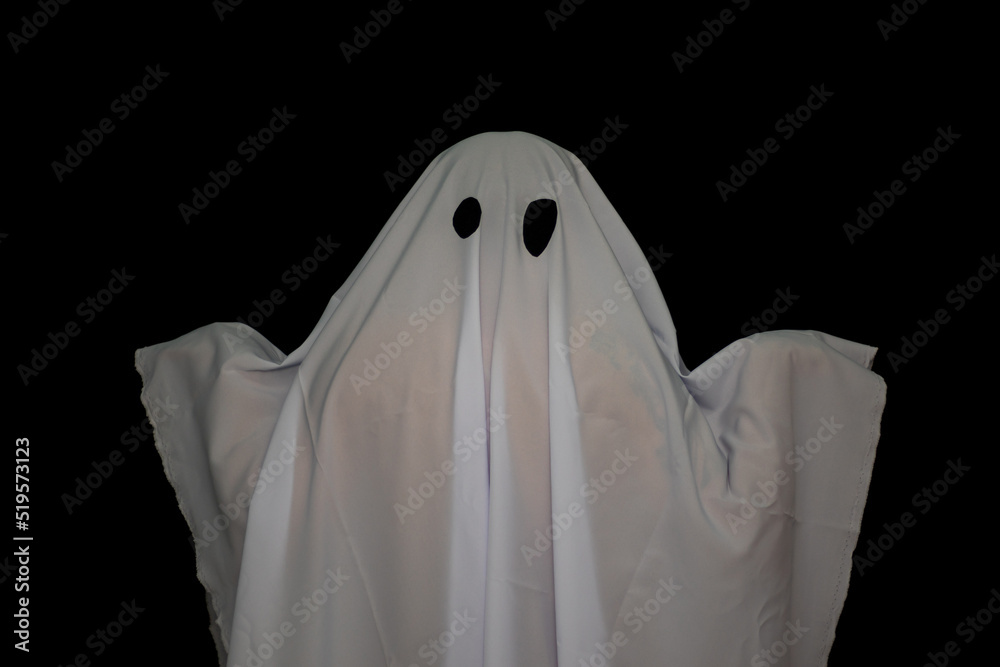white ghost on black background halloween - obrazy, fototapety, plakaty 