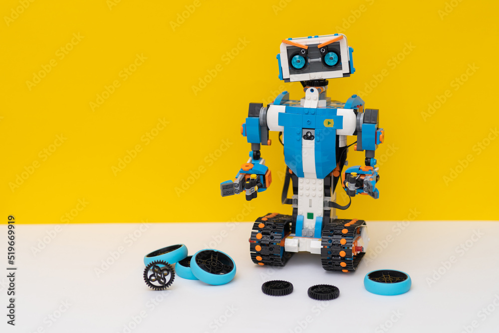 Diy lego cheap robot
