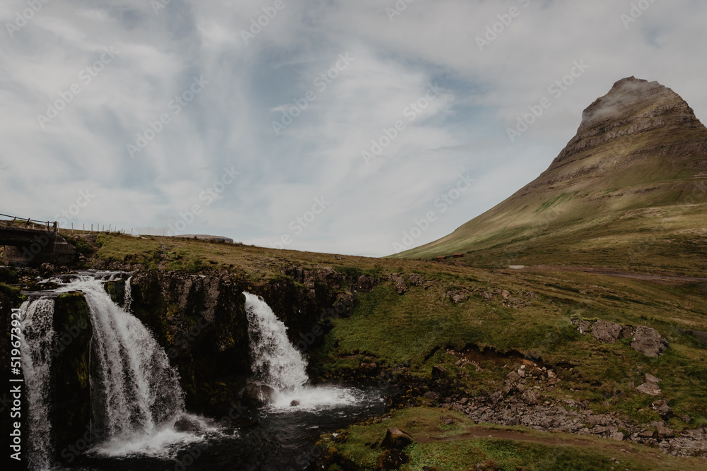 Fototapeta premium waterfall in the mountains