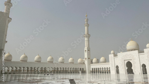ドバイにあるシェイク・ザイード・グランド・モスク（Sheikh Zayed Grand Mosque）