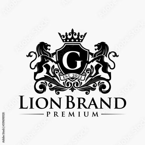 Luxury Lion crest heraldry logo. Elegant gold heraldic shield icon. Premium brand identity emblem. Royal coat of arms company label symbol. Modern vector illustration.
