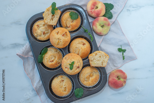 peach muffins